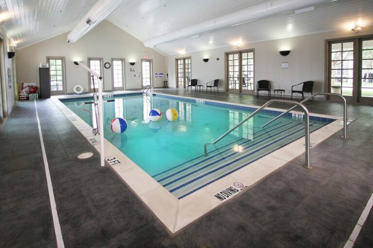 Prestonwood Court | Indoor swimming pool